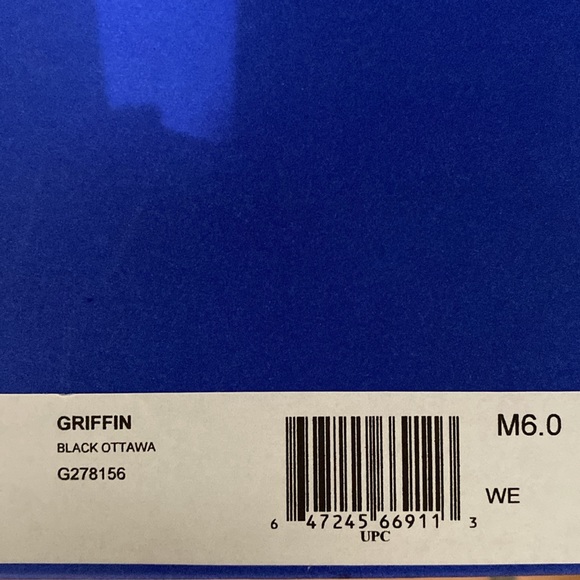 Stuart Weitzman Griffin Black Boot - Picture 6 of 6